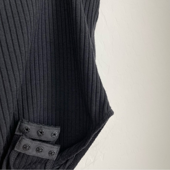 Topshop Bodysuit Ribbed Square Neck in Black Size 6 - Picture 8 of 12